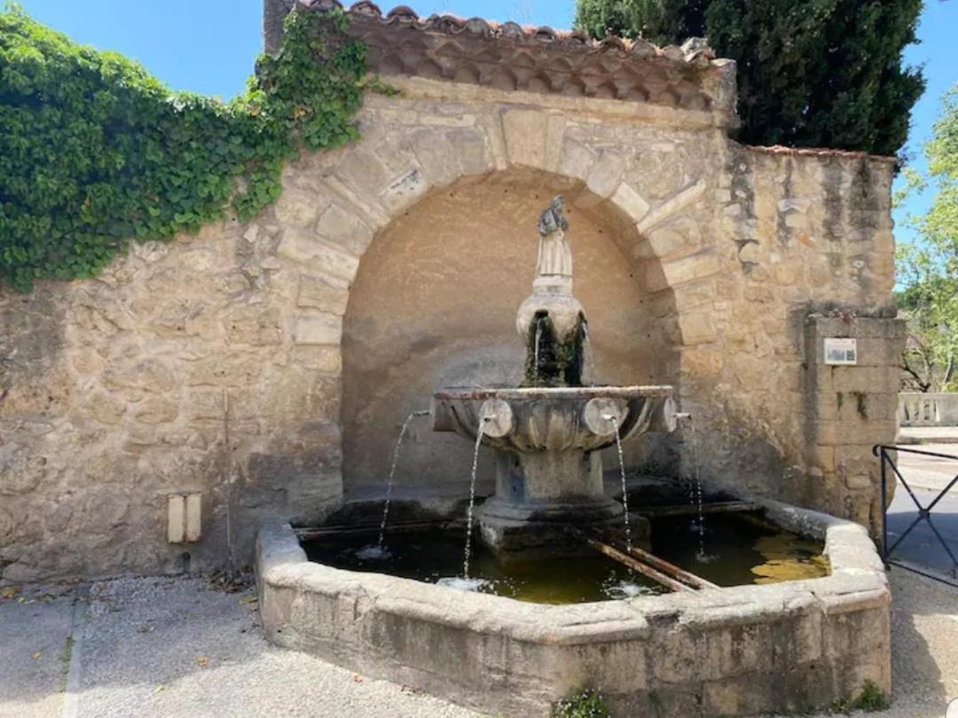 Bastide De L'Oliveraie Avec Jacuzzi Jouques 외부 사진